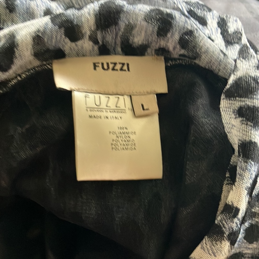 Fuzzi Top - image 5